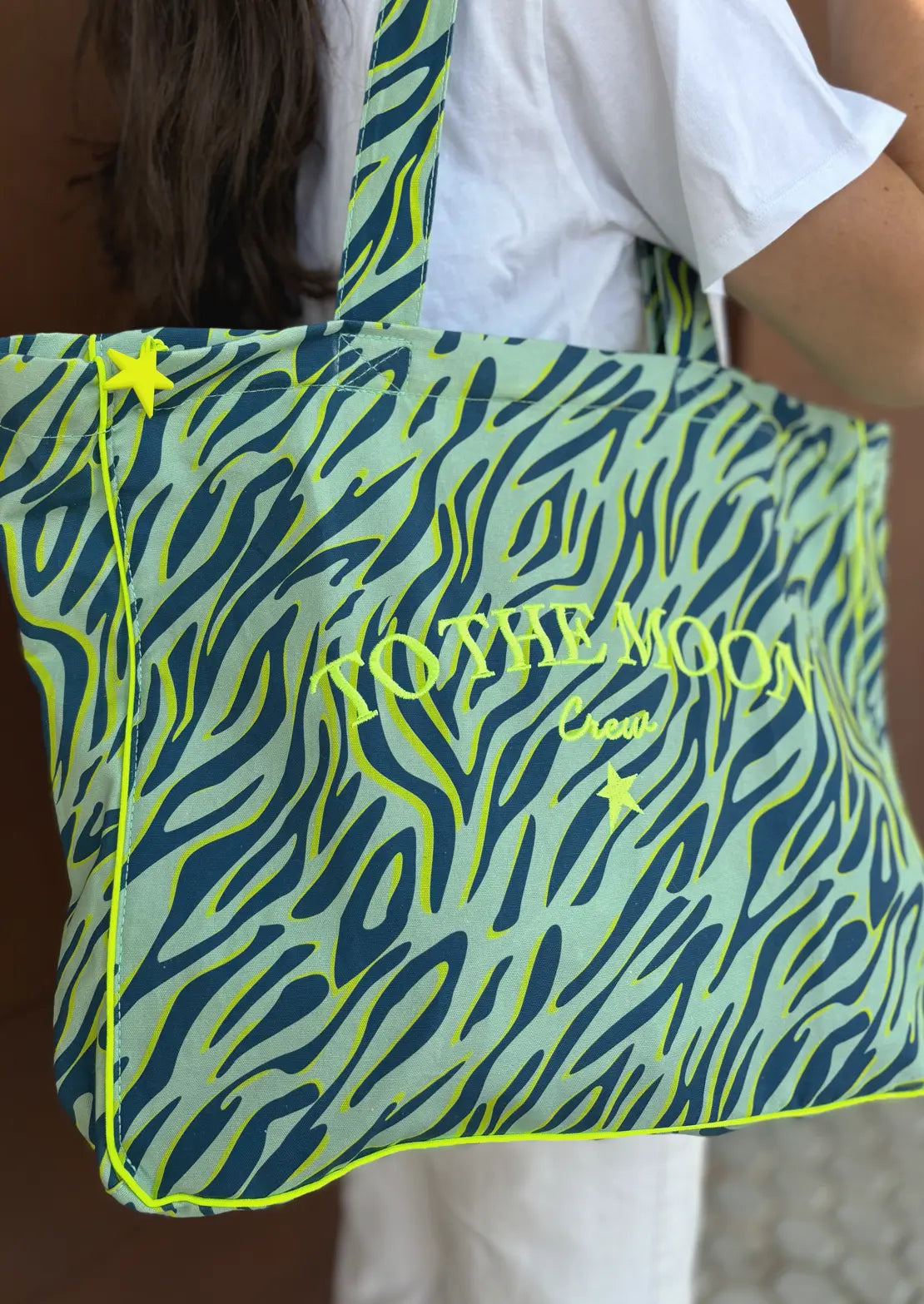 Bolsa estampada cebra mint de To the Moon