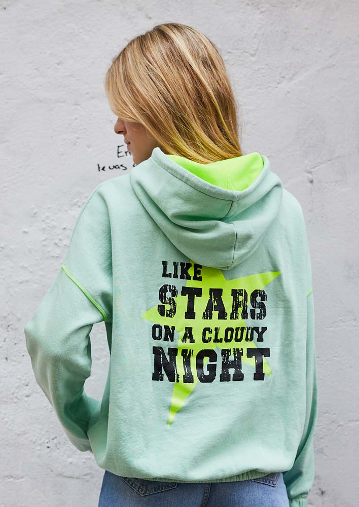 sudadera verde fluorescente