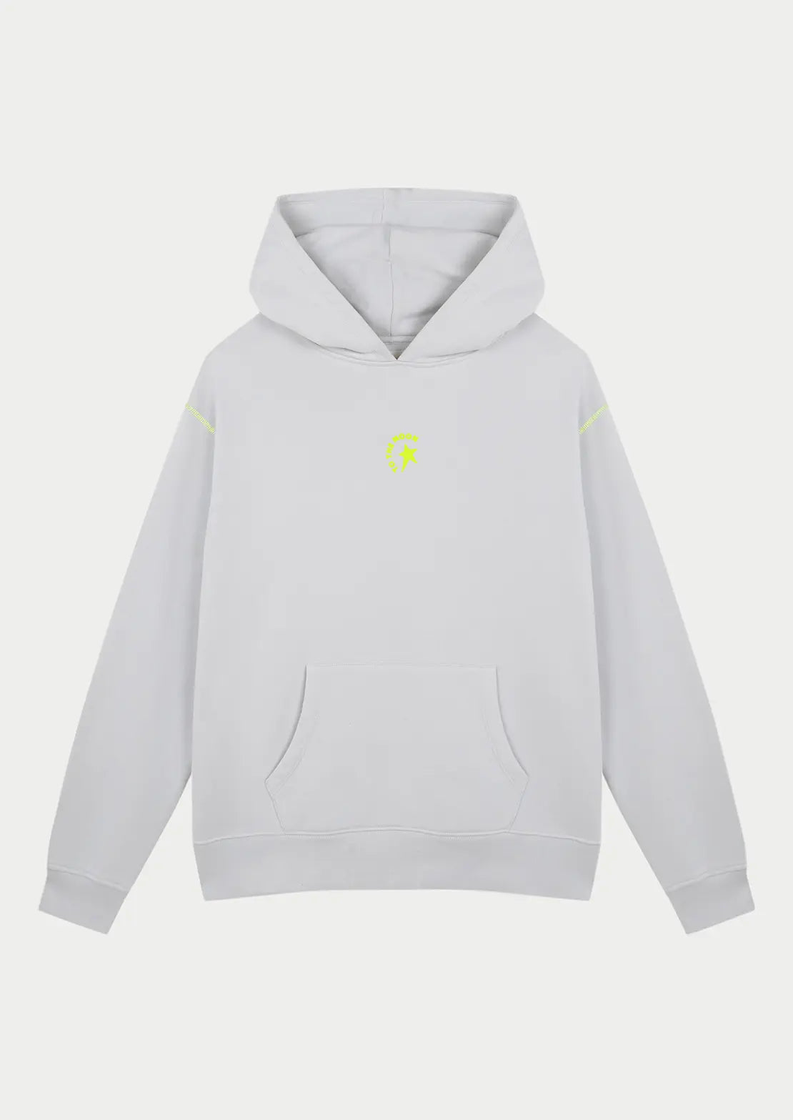 Hoodie color gris claro estrellas flúor con capucha y bolsillo canguro ideal para teens de To the Moon. Estrellas amarillo flúor y gris serigrafiadas en la espalda.

