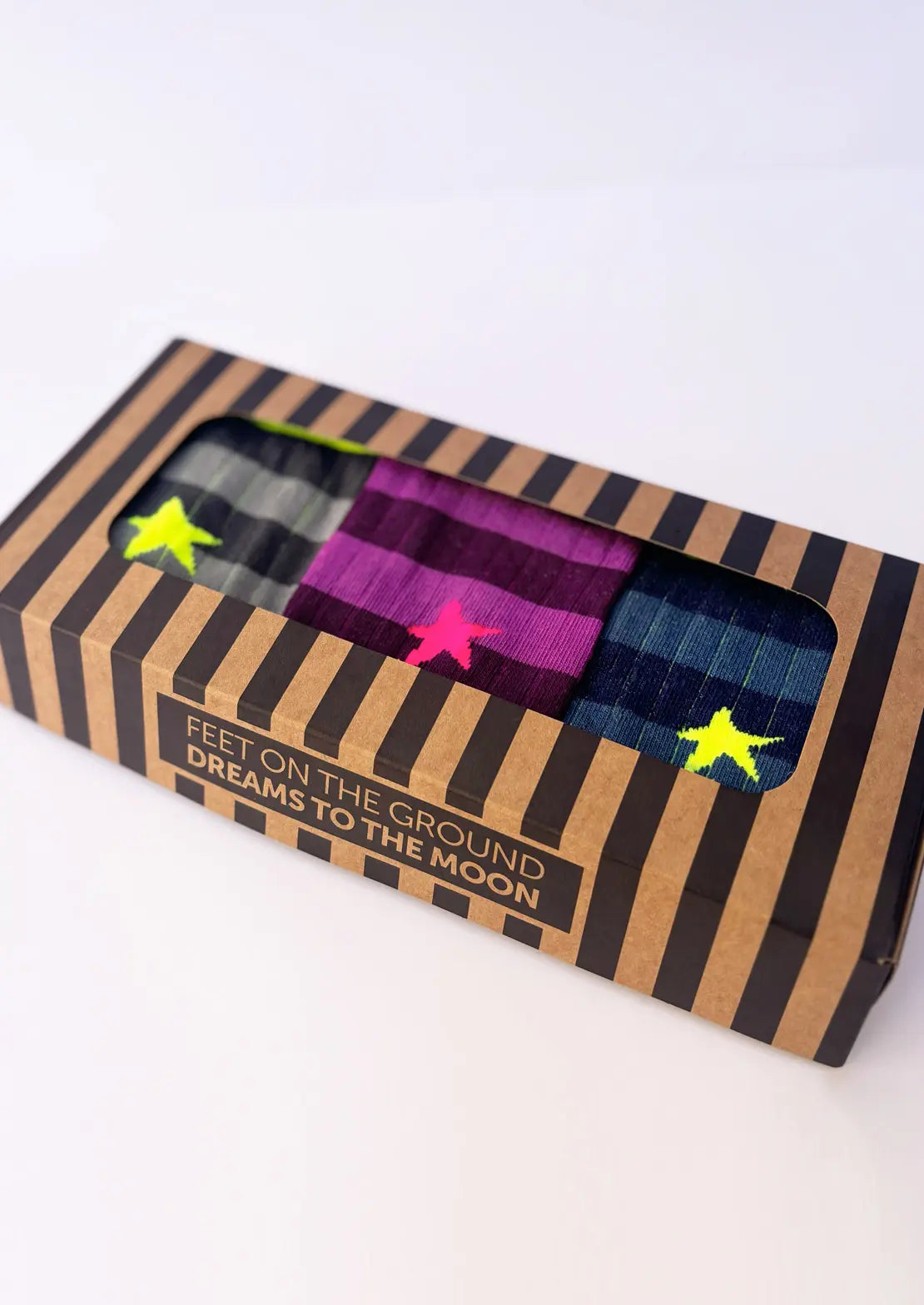 Pack de 3 pares de calcetines de To the Moon en canalé con rayas de caña baja.
