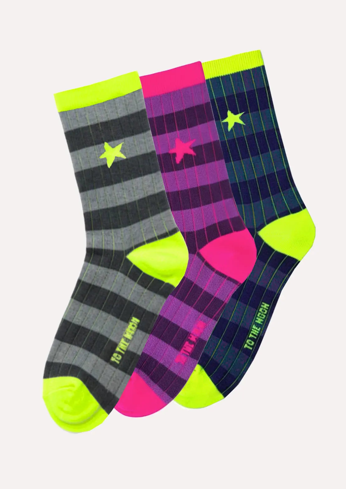 Pack trío de calcetines de To the Moon en canalé con rayas con toques flúor de caña baja.
